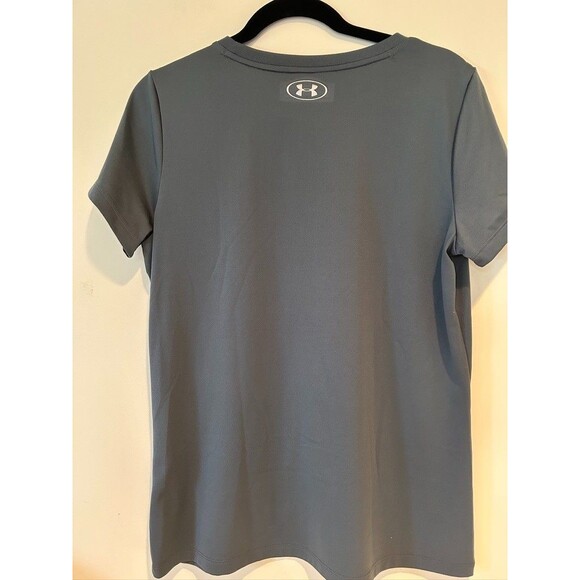 Under Armour Women's Short Sleeve Top Blouse Gray W/Pink Logo Size L - EUC - Picture 2 of 4